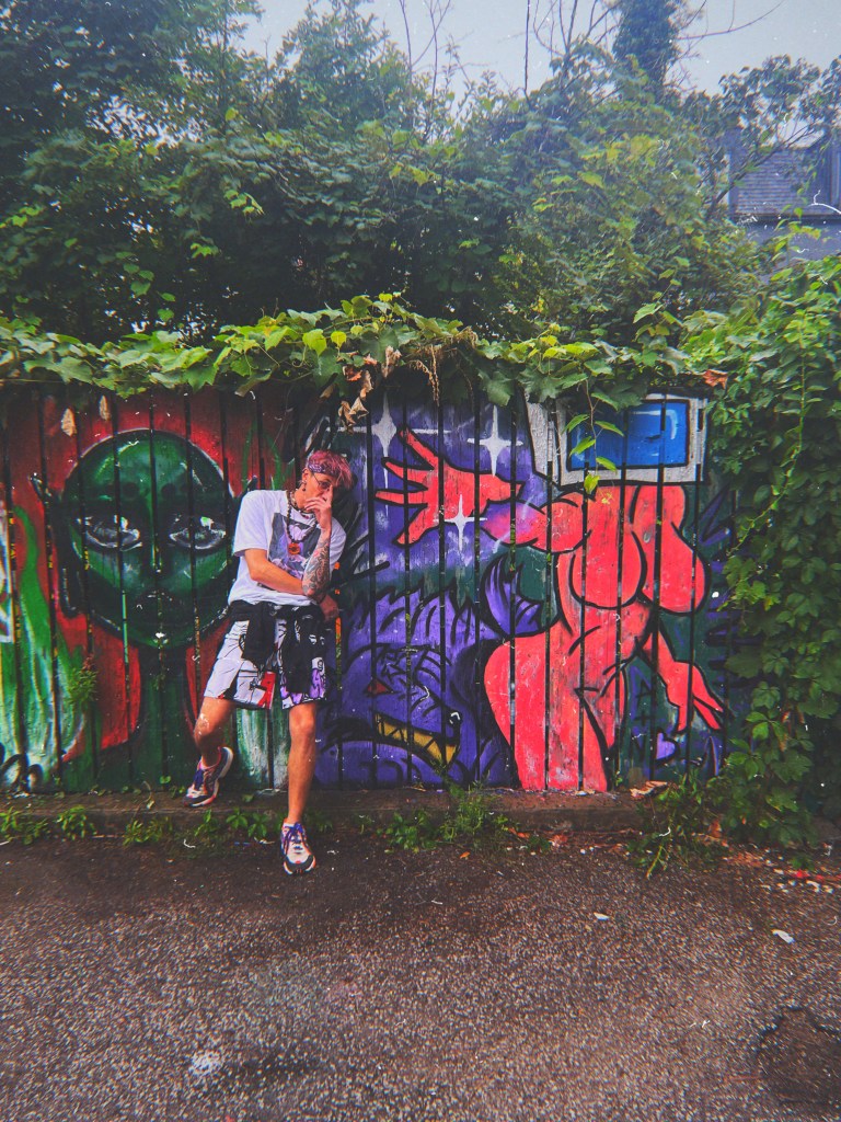 Nicholas Ridiculous exploring Art on Barton Immersive Gallery Project