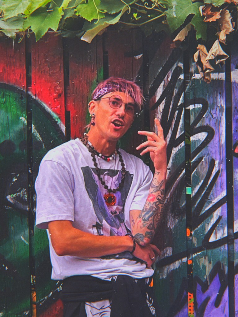 Nicholas Ridiculous exploring Art on Barton Immersive Gallery Project